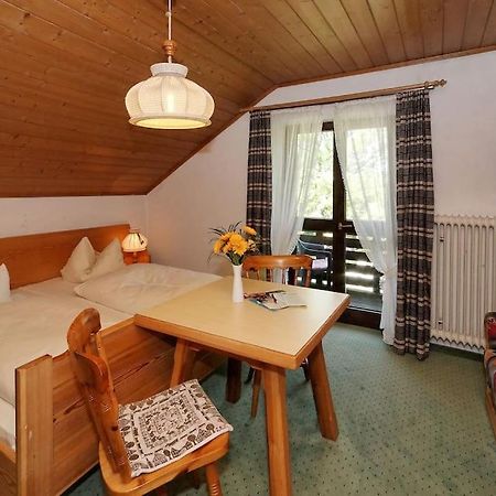 Hotel Haus Jupp à Zandt Extérieur photo